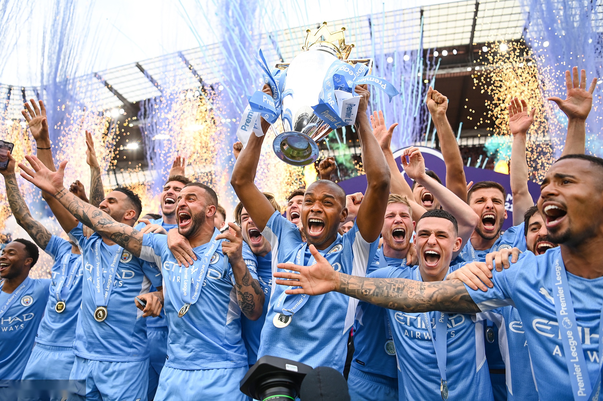 才愈发让人 才愈发让人